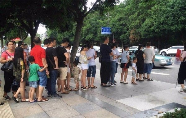 2017东莞汽车文化博览会，掀起购车热潮