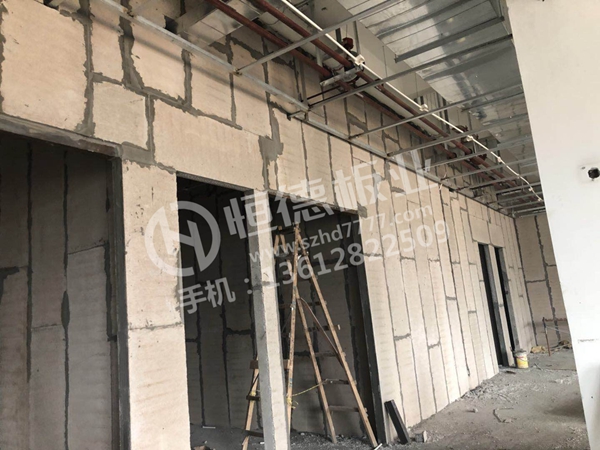 东莞OPPO新工厂――恒德板业轻质复合隔墙板安装工程