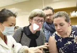 免签后“歪果仁”扎堆来华看病 中国就医“高质量、低价格、短等待”的特点掀起老外的来华就医热！